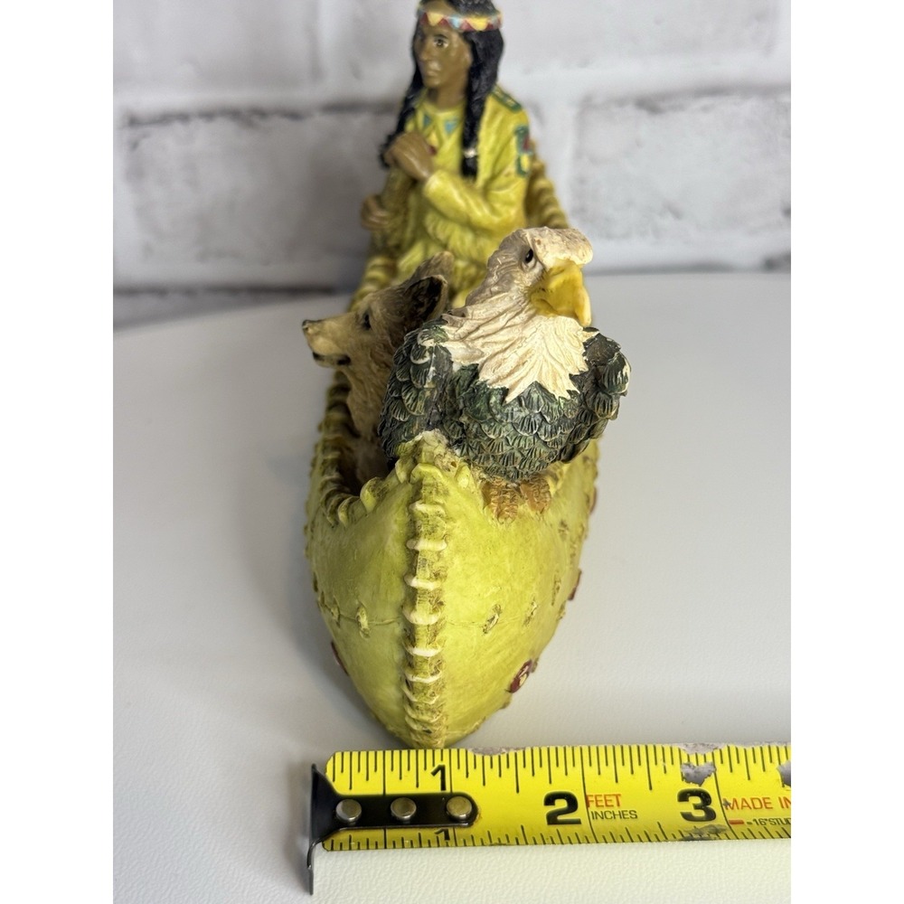 Native American Indian In Canoe Wolf And Bald Eagle Resin Sculpture Young's - Picture 6 of 7